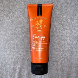 Bath & Body Works lotion